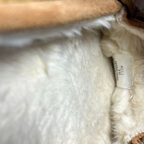 Minnetonka Cally Tan Suede Moccasin Slip On size 10 Faux Fur Lining Woman’s - Picture 4 of 6